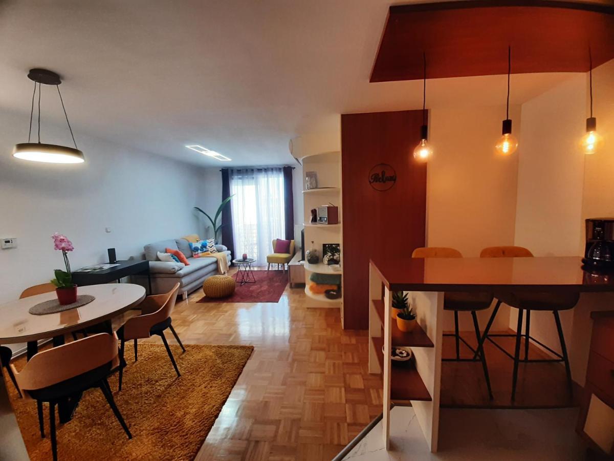 Apartment Relax With Infrared Sunshower Varaždin 外观 照片